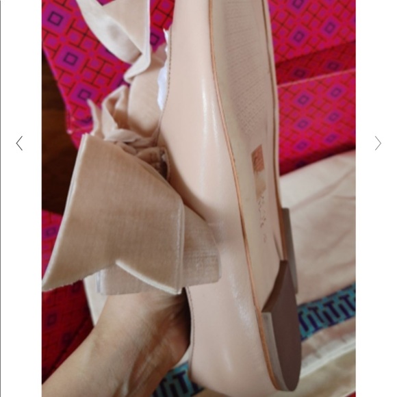Tory Burch Clara Flat - Picture 3 of 4